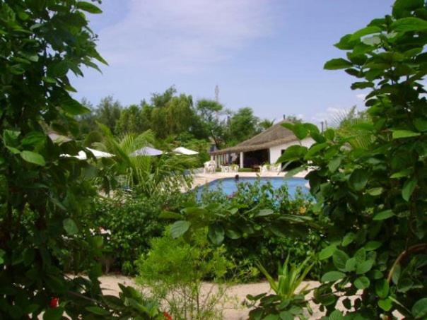 סן-לואי Eco-Lodge Hotel Oasis Fishing מראה חיצוני תמונה