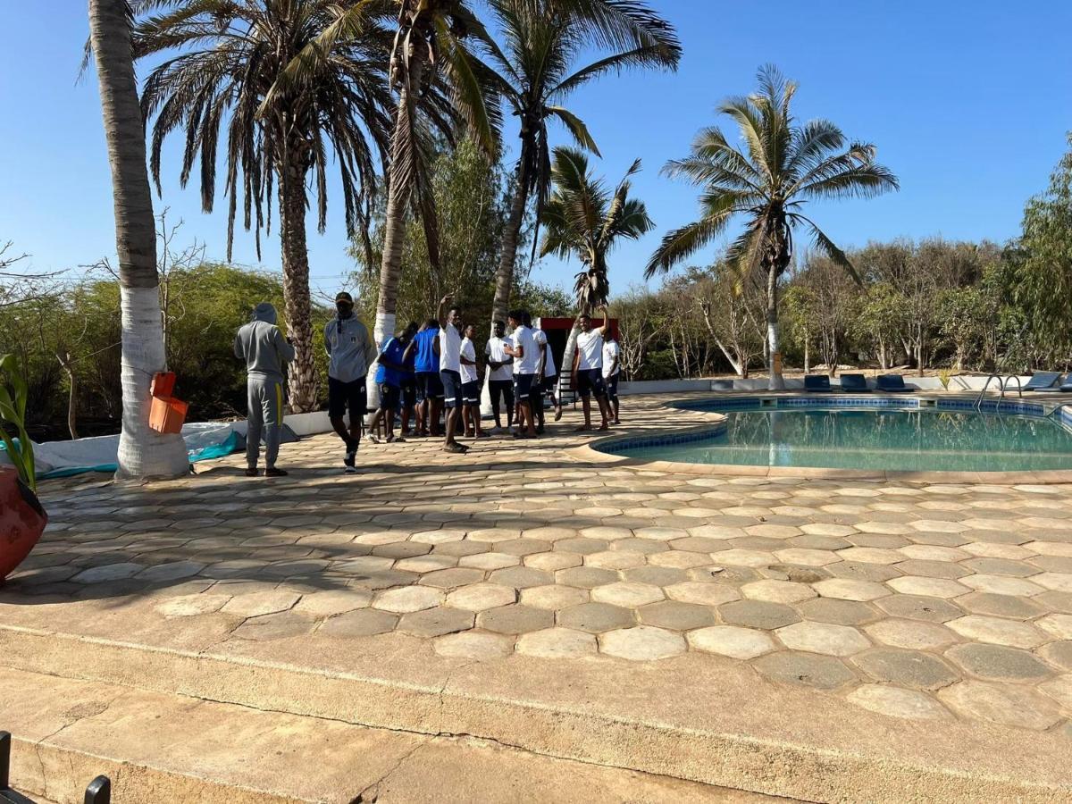 סן-לואי Eco-Lodge Hotel Oasis Fishing מראה חיצוני תמונה